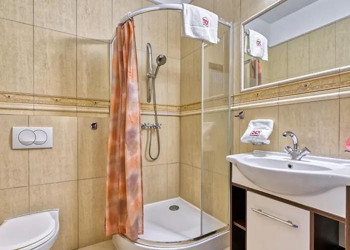 Jozefina Four One - 5d Apartment *