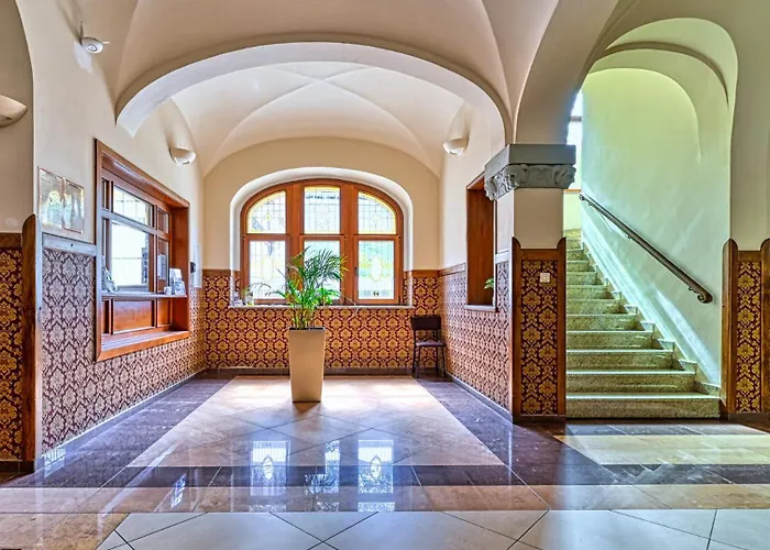 Jozefina Four One - 5d Apartment